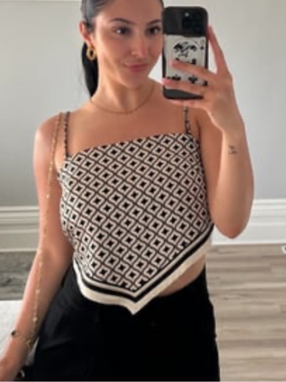 Garage Black & White Geometric Scarf Cami